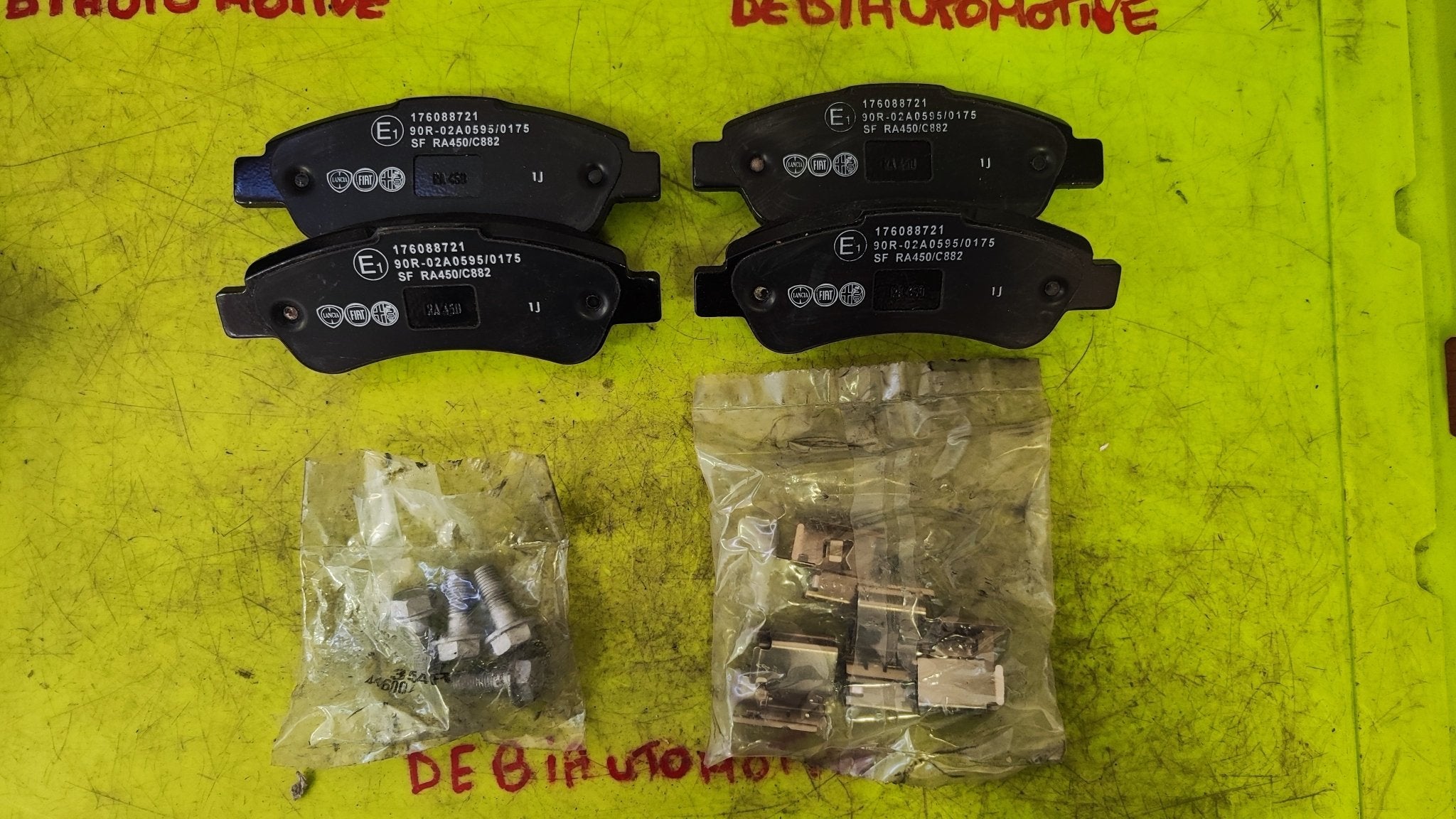 6000629127 kit pastiglie freno posteriori Fiat Ducato - Debiautomotive