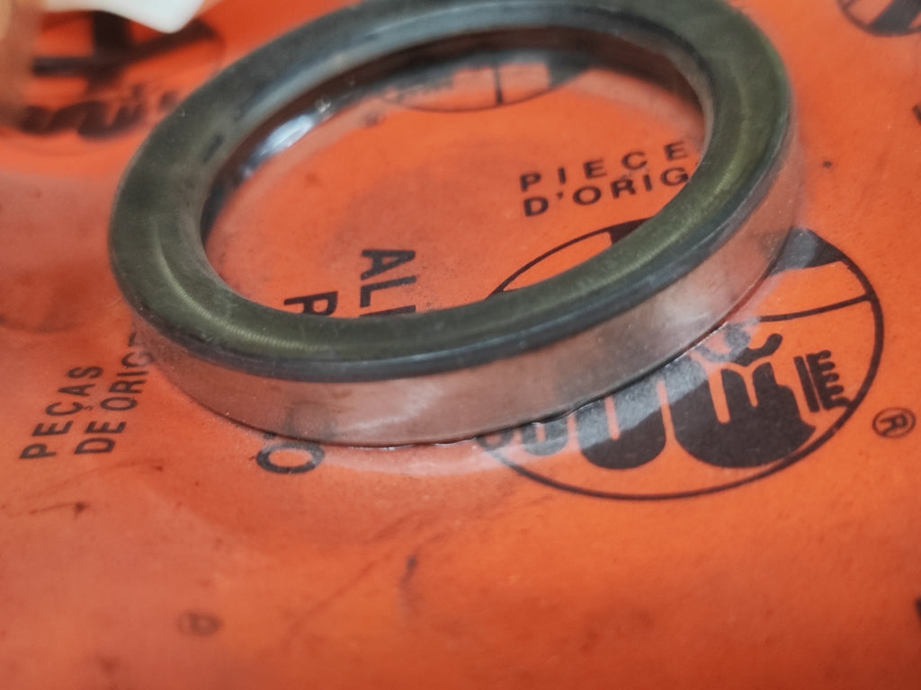 60738585 ORIGINALE Paraolio Anello tenuta Alfa Romeo - Debiautomotive