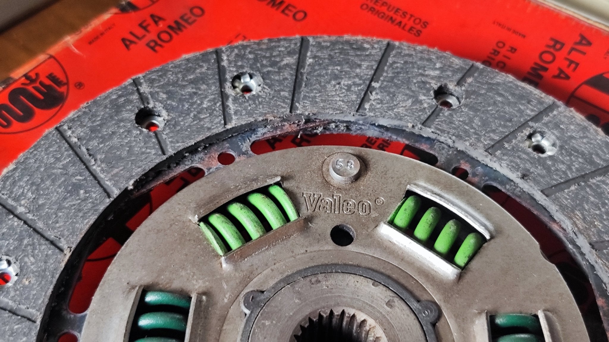 60800529 Disco frizione Alfa Romeo 155 164 GTV V6 - Debiautomotive