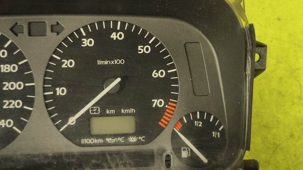 6160634008 Quadro strumenti Volkswagen Golf 3 Vento 91>98 Golf Cabriolet 98>02 - Debiautomotive