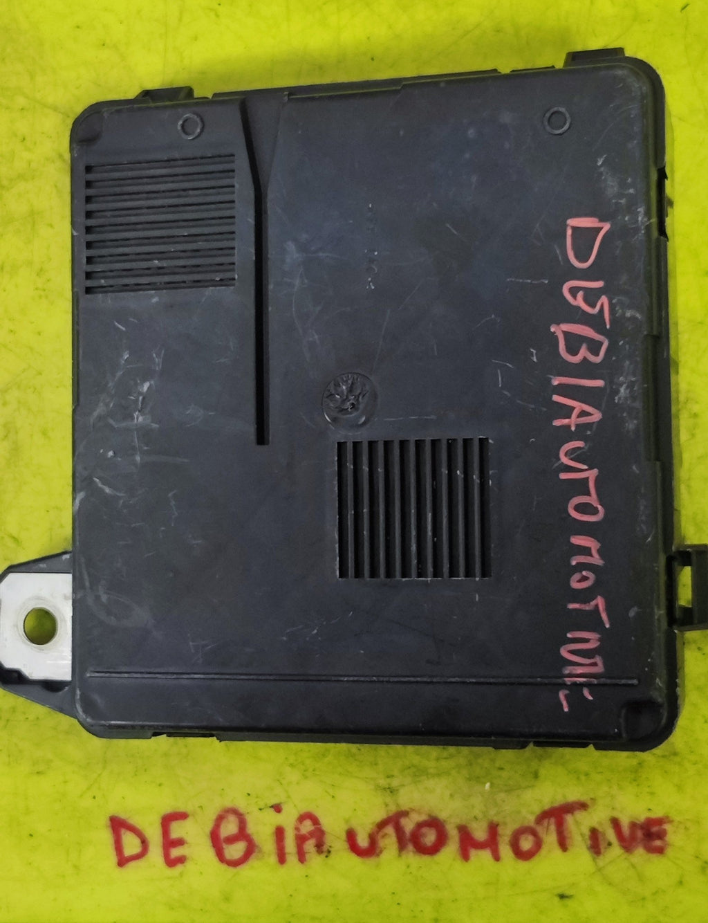 8200306033 S118399300G UPCX84N3 Body Computer Renault Megan Scenic - Debiautomotive