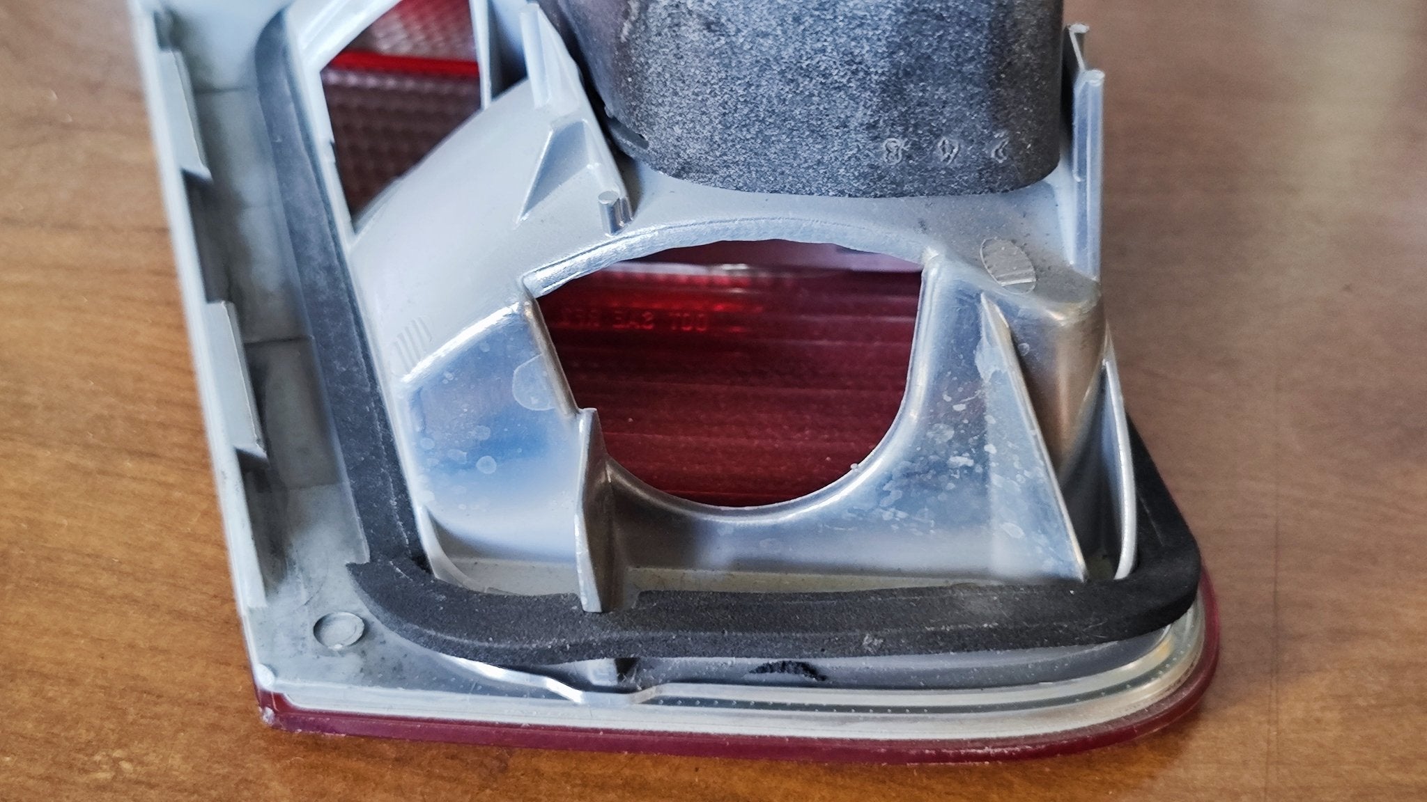 8383821 8364923 8383822 8364924 Coppia di fanali posteriori BMW Serie 3 E46 98>06 - Debiautomotive