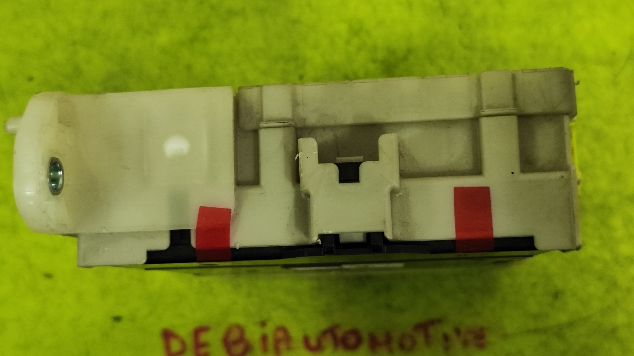 89221 - 74080 Centralina Body Computer Toyota IQ 1.0B 1°serie - Debiautomotive