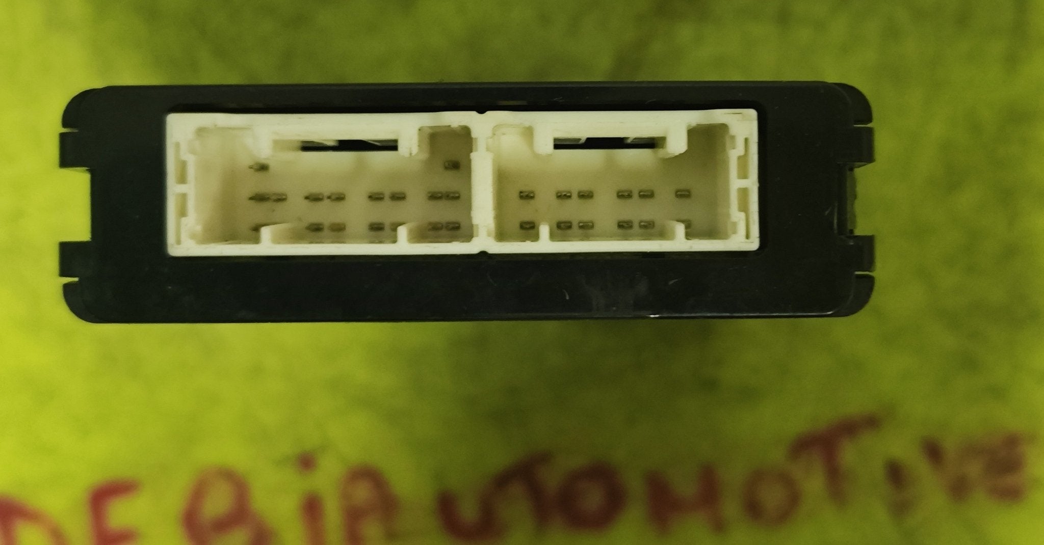 89690 - 74010 Centralina modulo di potenza Toyota IQ 1.B 1° serie - Debiautomotive