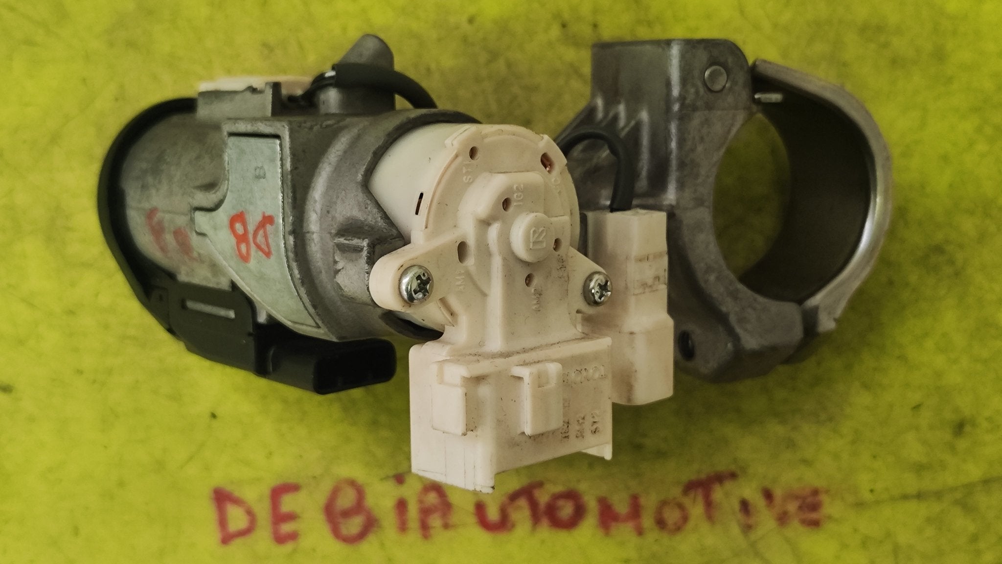 89783 - 52030 Blocchetto di accensione con chiave Toyota IQ 1.0B 1° serie - Debiautomotive