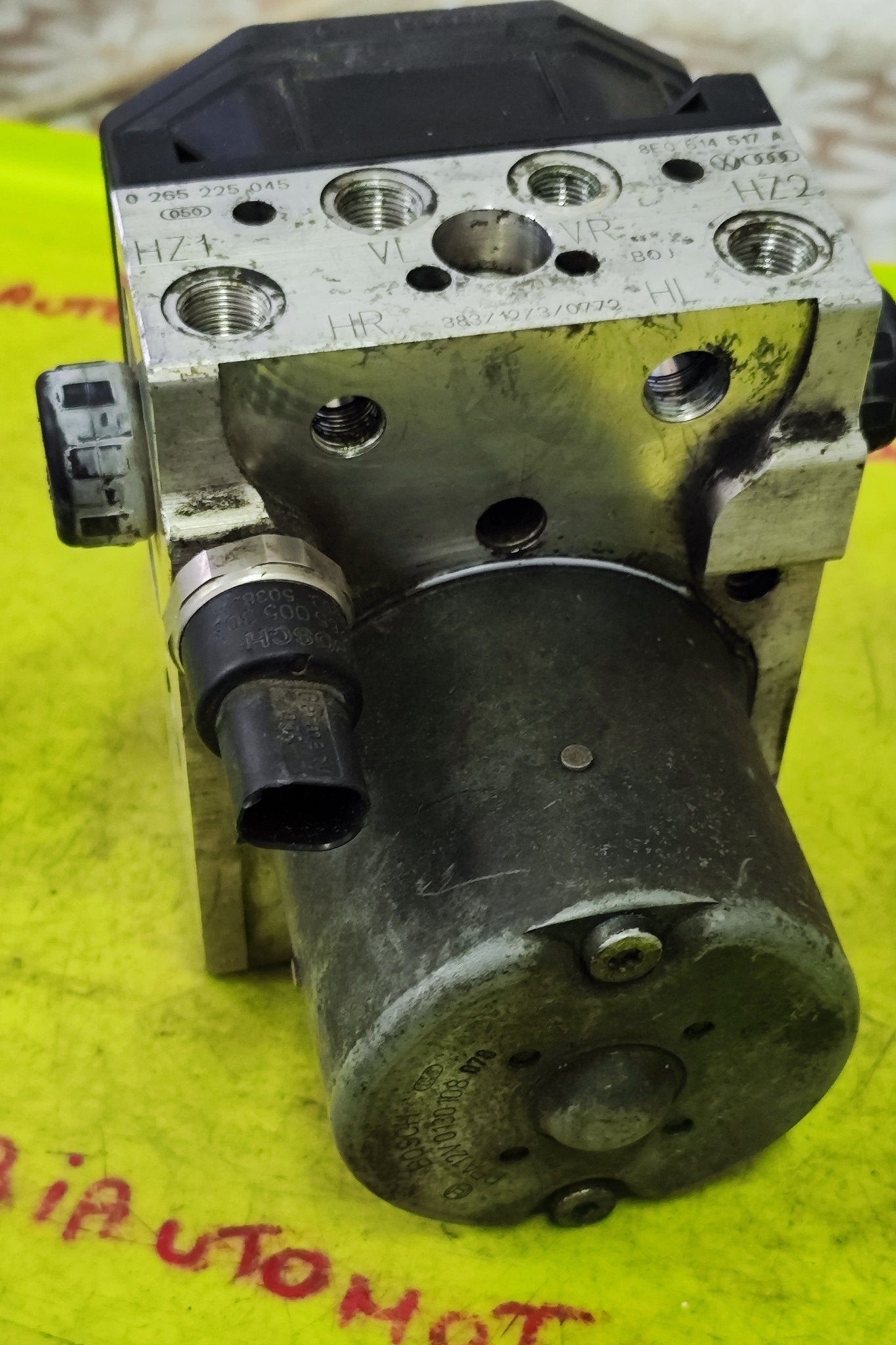 8E0614517A 0265225045 0265950012 Pompa ABS Audi A4 - Debiautomotive
