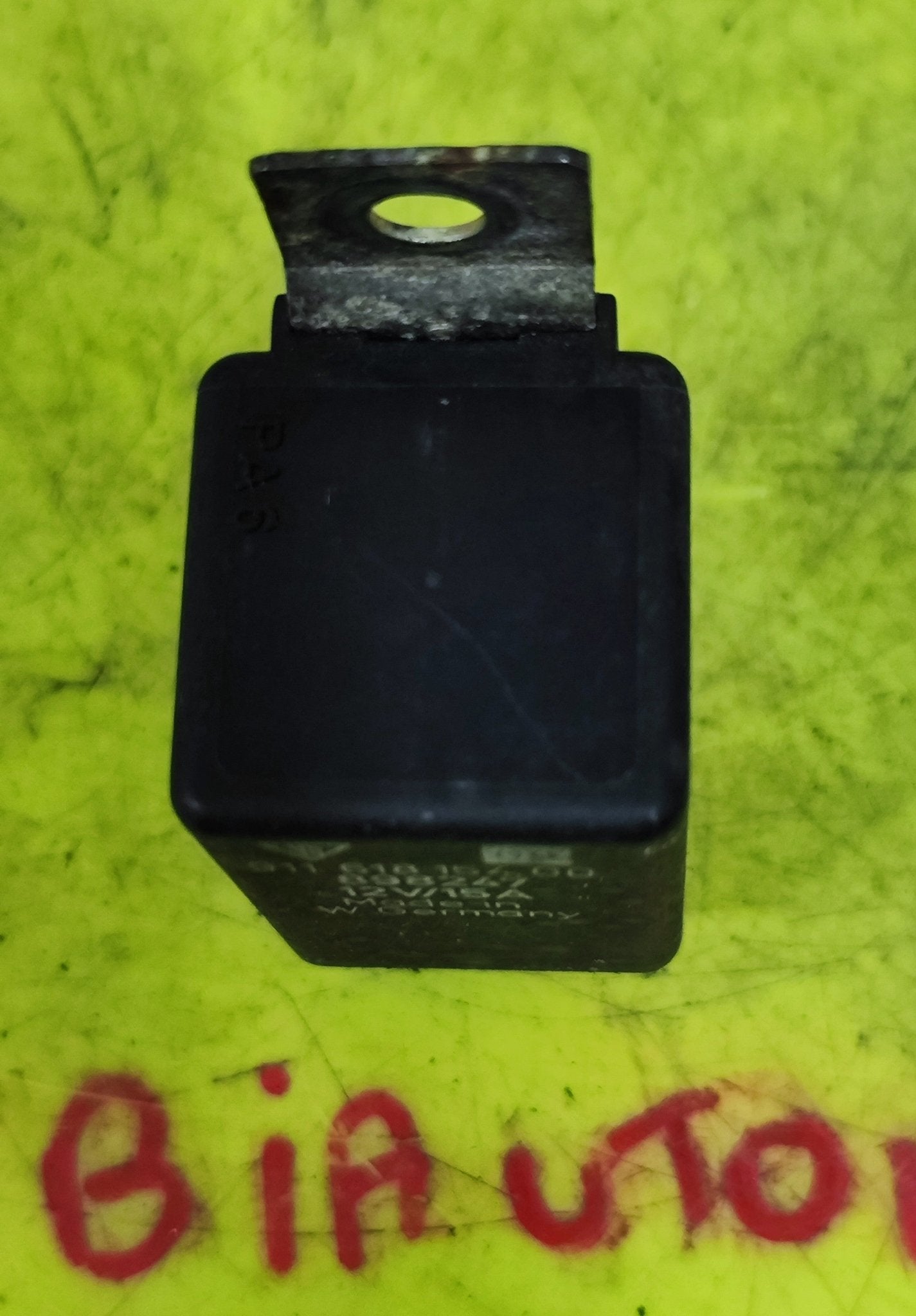 91161815400 898247 relè pompa carburante Porsche 911 - Debiautomotive