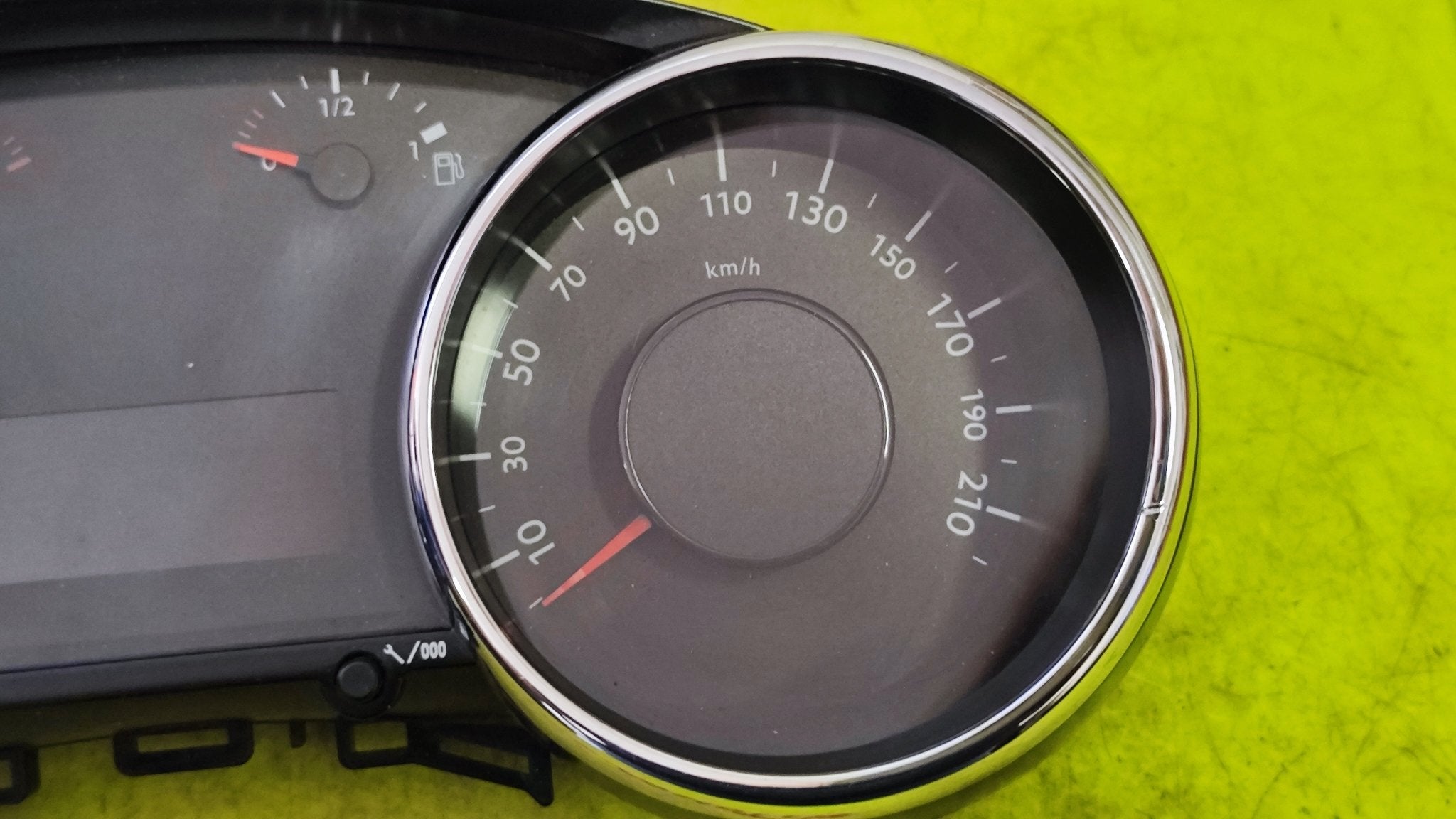 9810462780 Quadro strumenti tachimetro Peugeot 3008 5008 1.6 HDI - Debiautomotive
