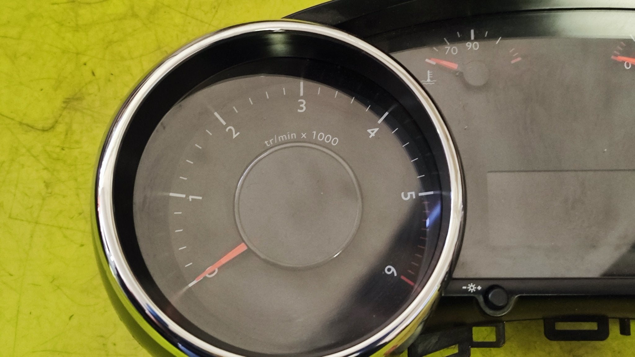 9810462780 Quadro strumenti tachimetro Peugeot 3008 5008 1.6 HDI - Debiautomotive