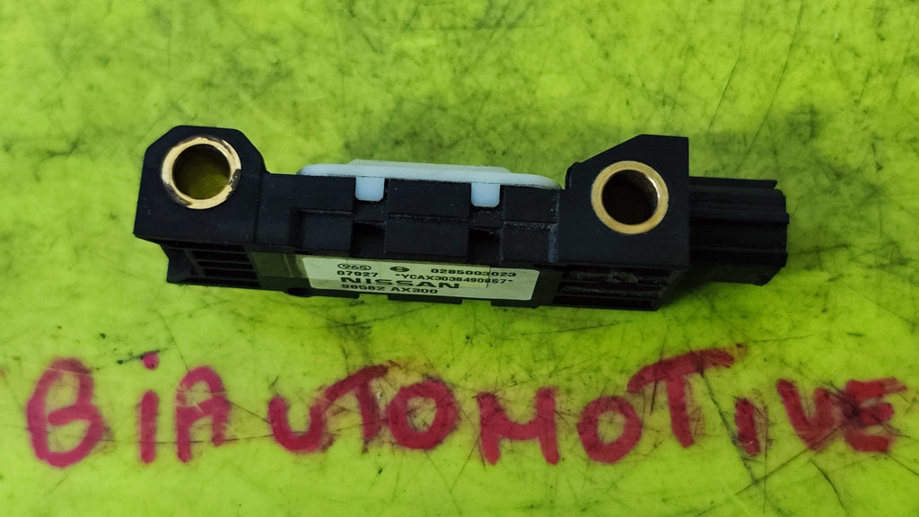 98582AX300 Sensore crash urto airbag Nissan Micra K12 - Debiautomotive