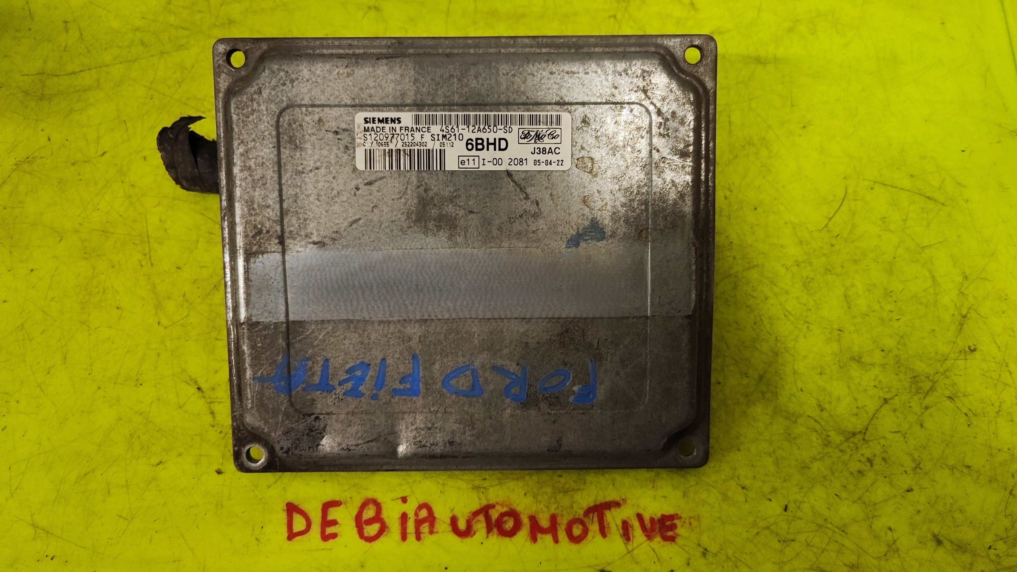 Centralina Motore Ford Fiesta 1.2B 4S61-12A650-SD S120977015 SIM210 