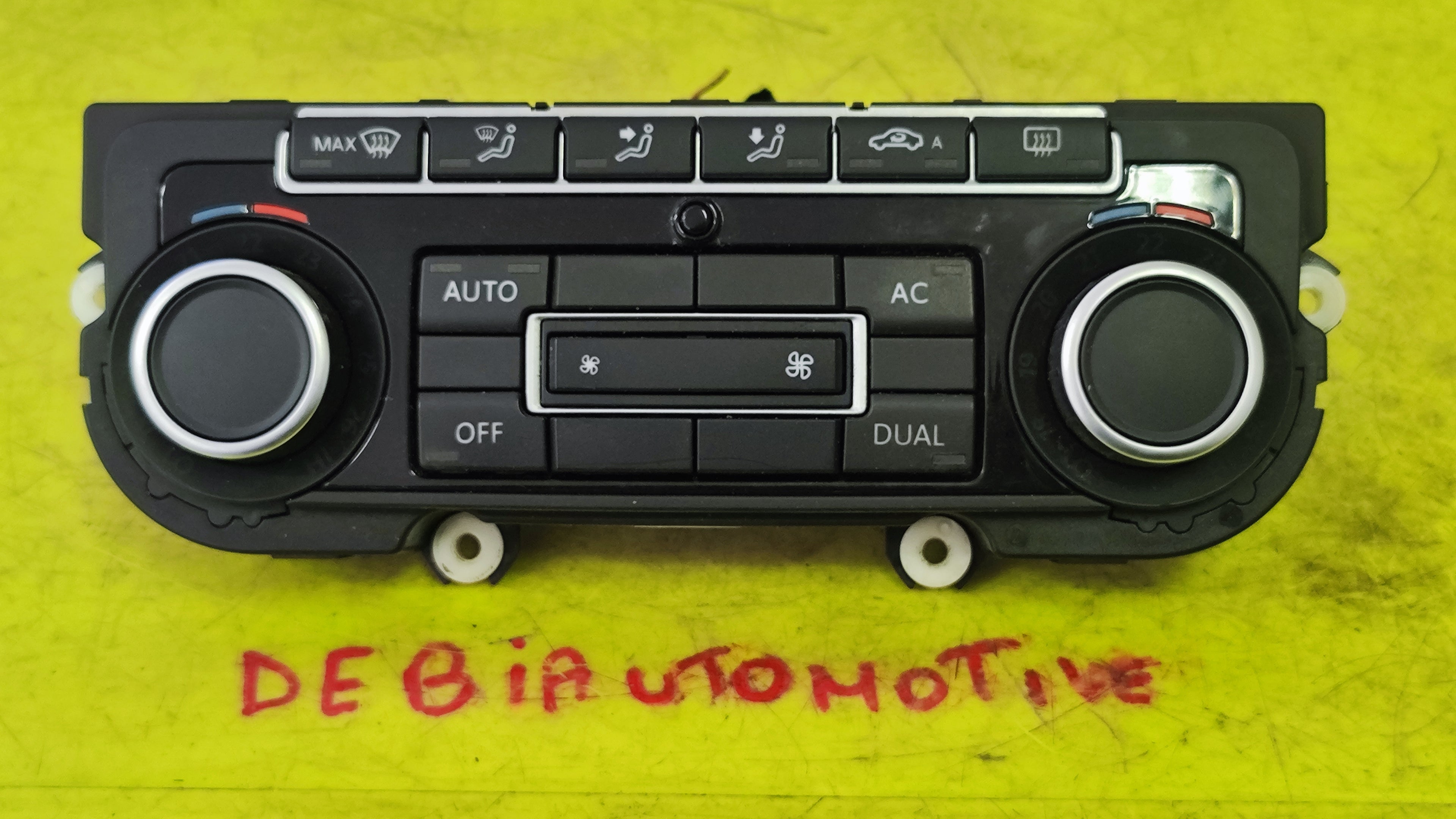 Centralina comandi clima A/C Wolkswagen Golf Tiguan 5K0907044ER 5HB009746-60