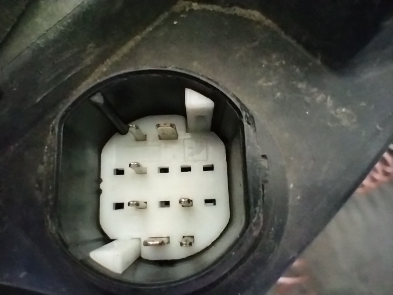 fanale anteriore destro Fiat Punto connettore bianco 712451801129