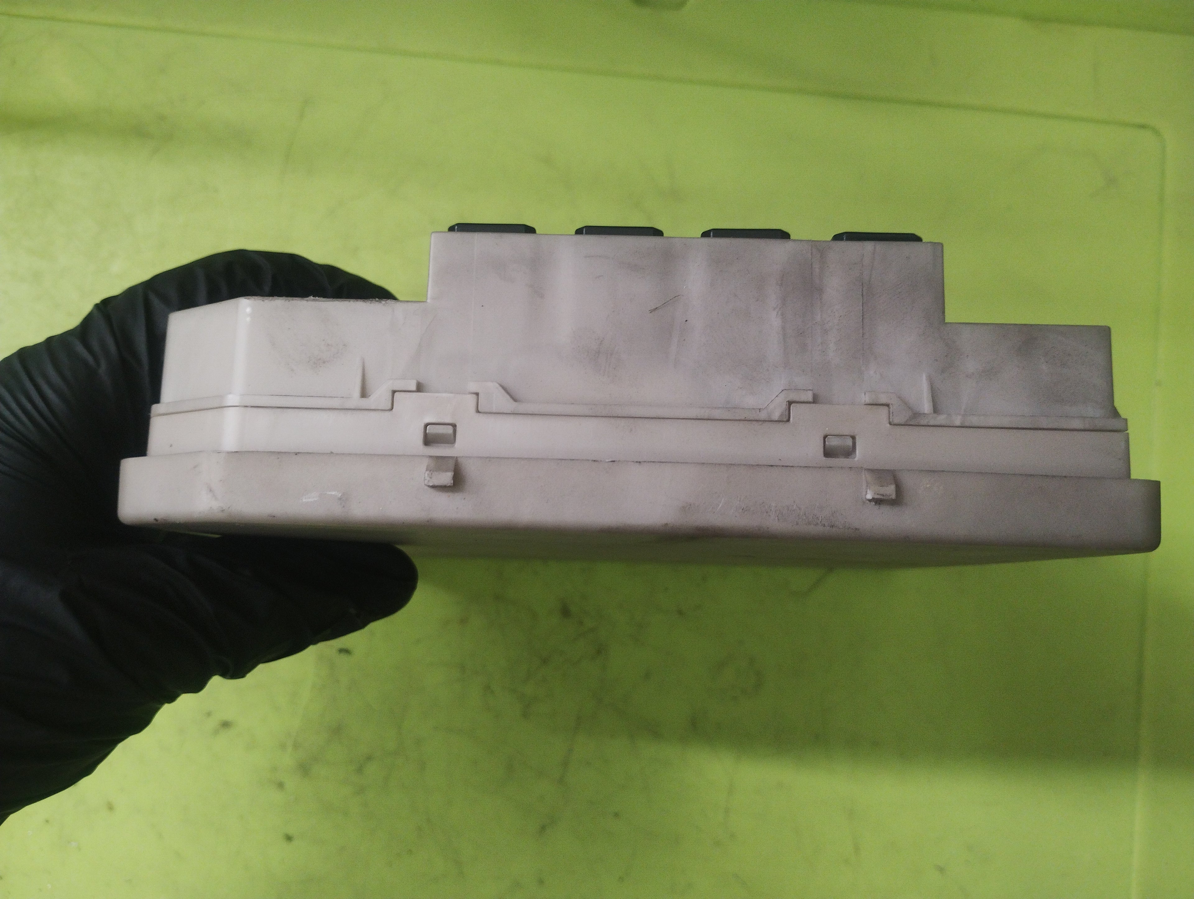 CENTRALINA SCATOLA FUSIBILI NISSAN MICRA K12 T30-M10  