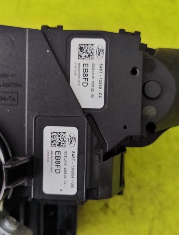 Devio Luci Ford Fiesta VI 86AT-13N064-GE