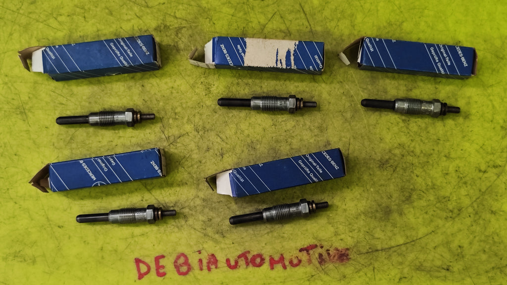  Kit 5 candelette Mercedes-Benz W123, W124, W126, W904, W460, W602 A0001598101
