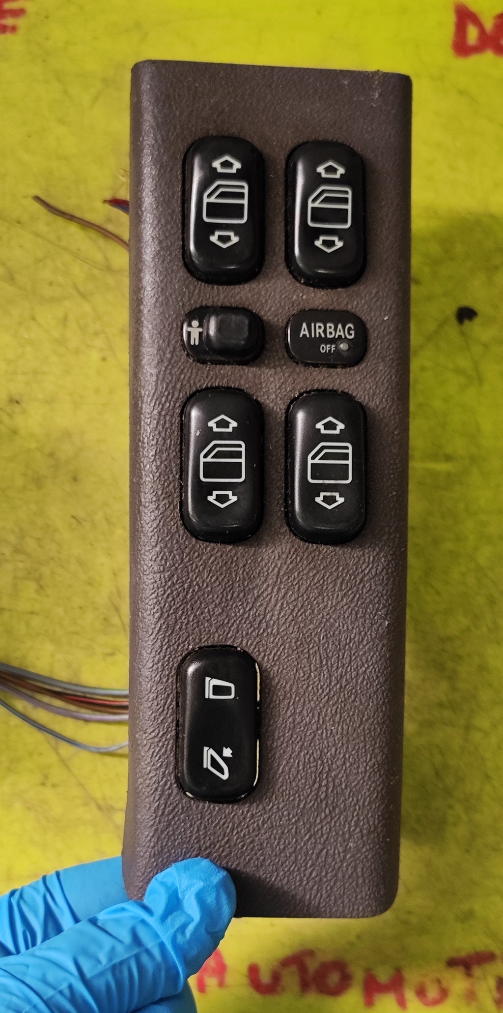 Pulsantiera alzacristalli anteriore sinistra Mercedes-Benz Classe A W168 1688202810 