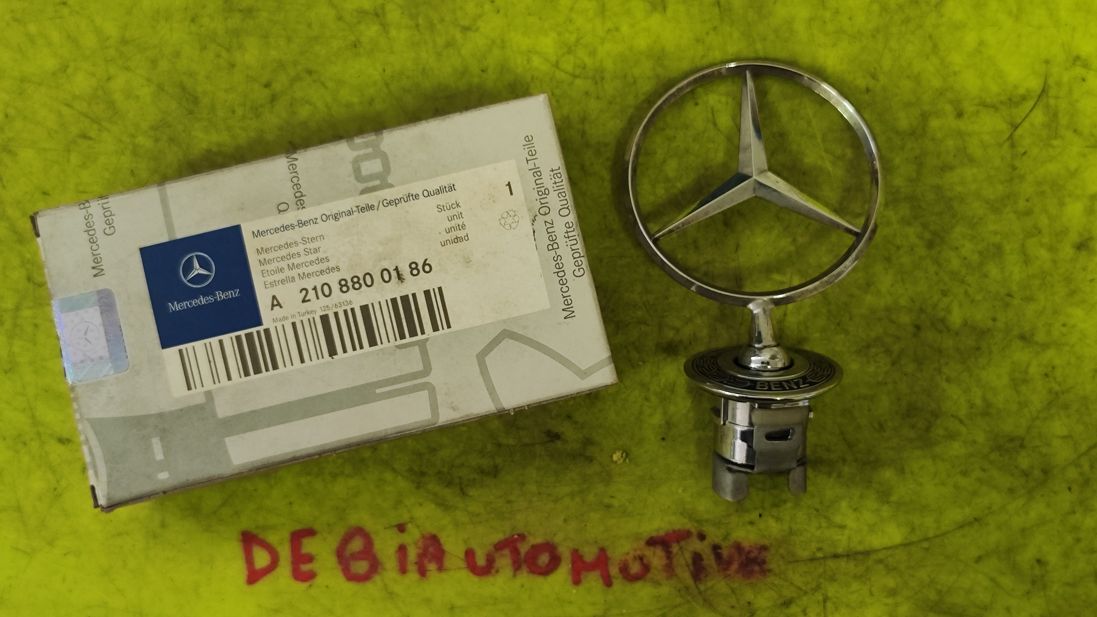 Stella emblema Cofano Anteriore Mercedes-Benz W208 W124 W202 W203 A2108800186 