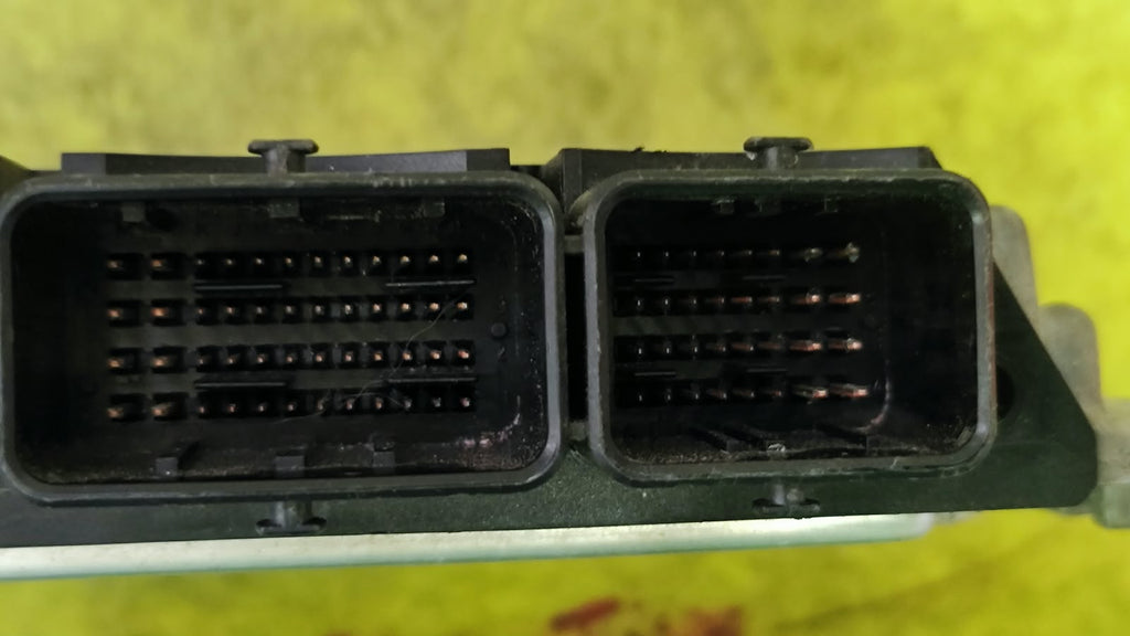Centralina motore Renault Scenic 0281013907 8200705747 