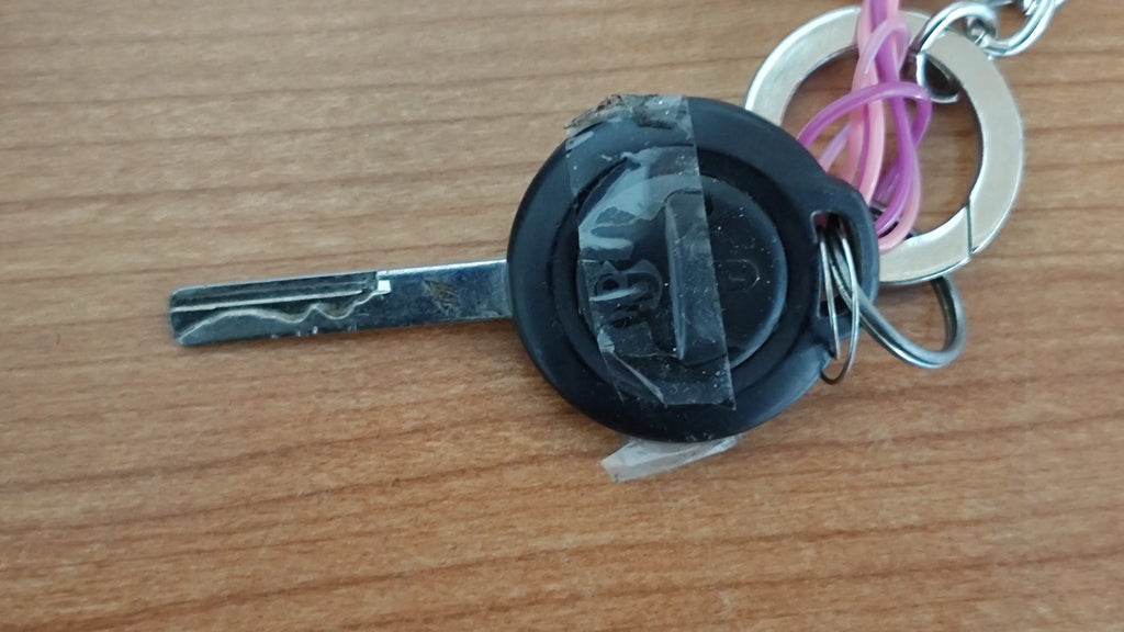 A4545450326 MR979369 5WK45107 Contatto spiralato + blocchetto di accensione + 1 chiave Smart ForFour W454 - Debiautomotive