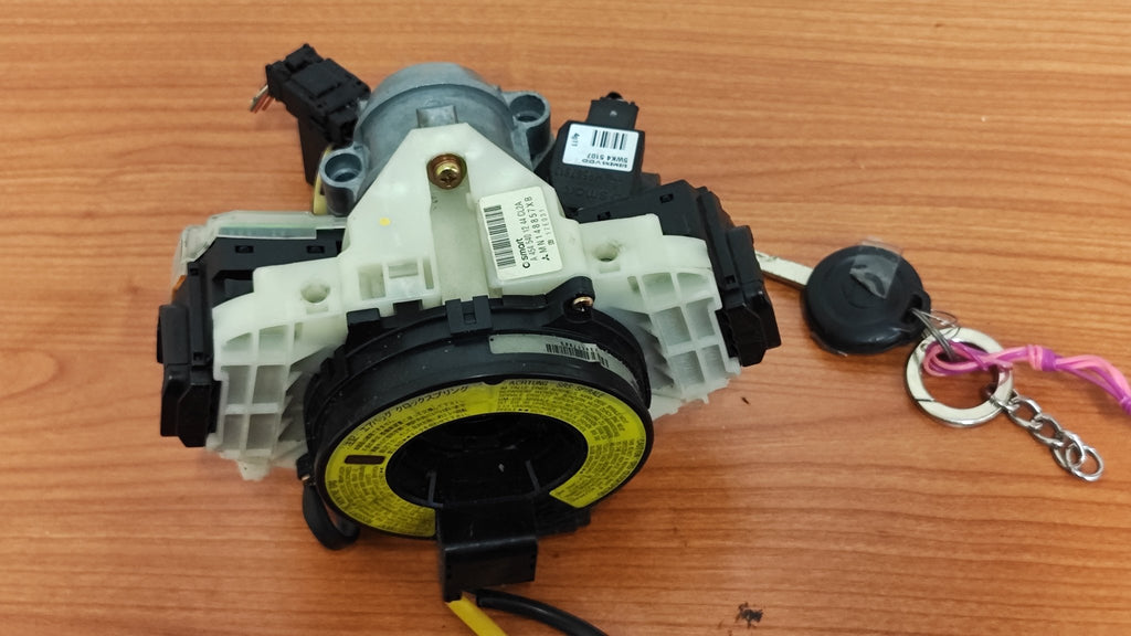 A4545450326 MR979369 5WK45107 Contatto spiralato + blocchetto di accensione + 1 chiave Smart ForFour W454 - Debiautomotive