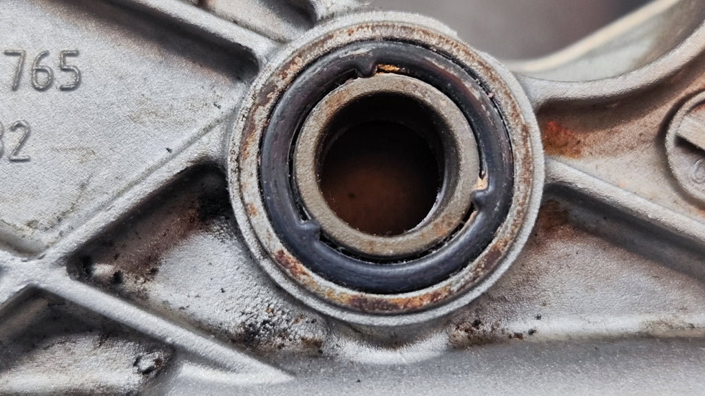 A6511800510 Radiatore Olio Scambiatore di calore Mercedes - Benz - Debiautomotive