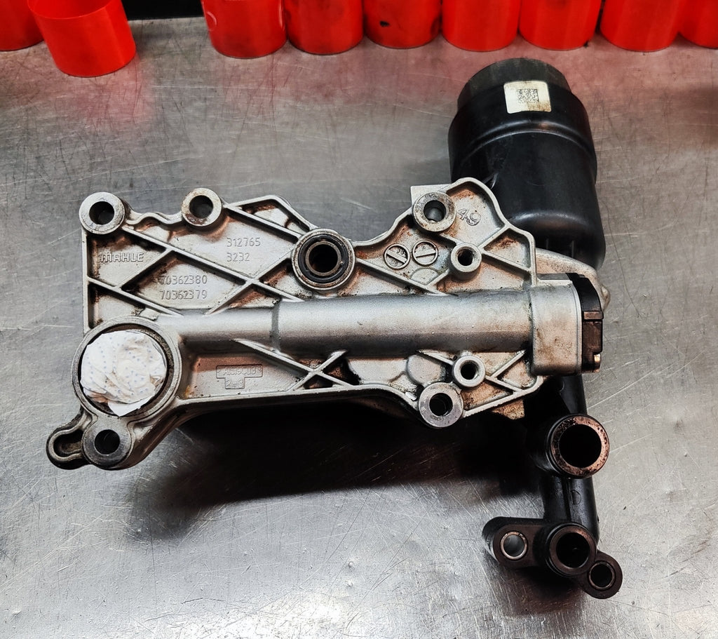 A6511800510 Radiatore Olio Scambiatore di calore Mercedes - Benz - Debiautomotive