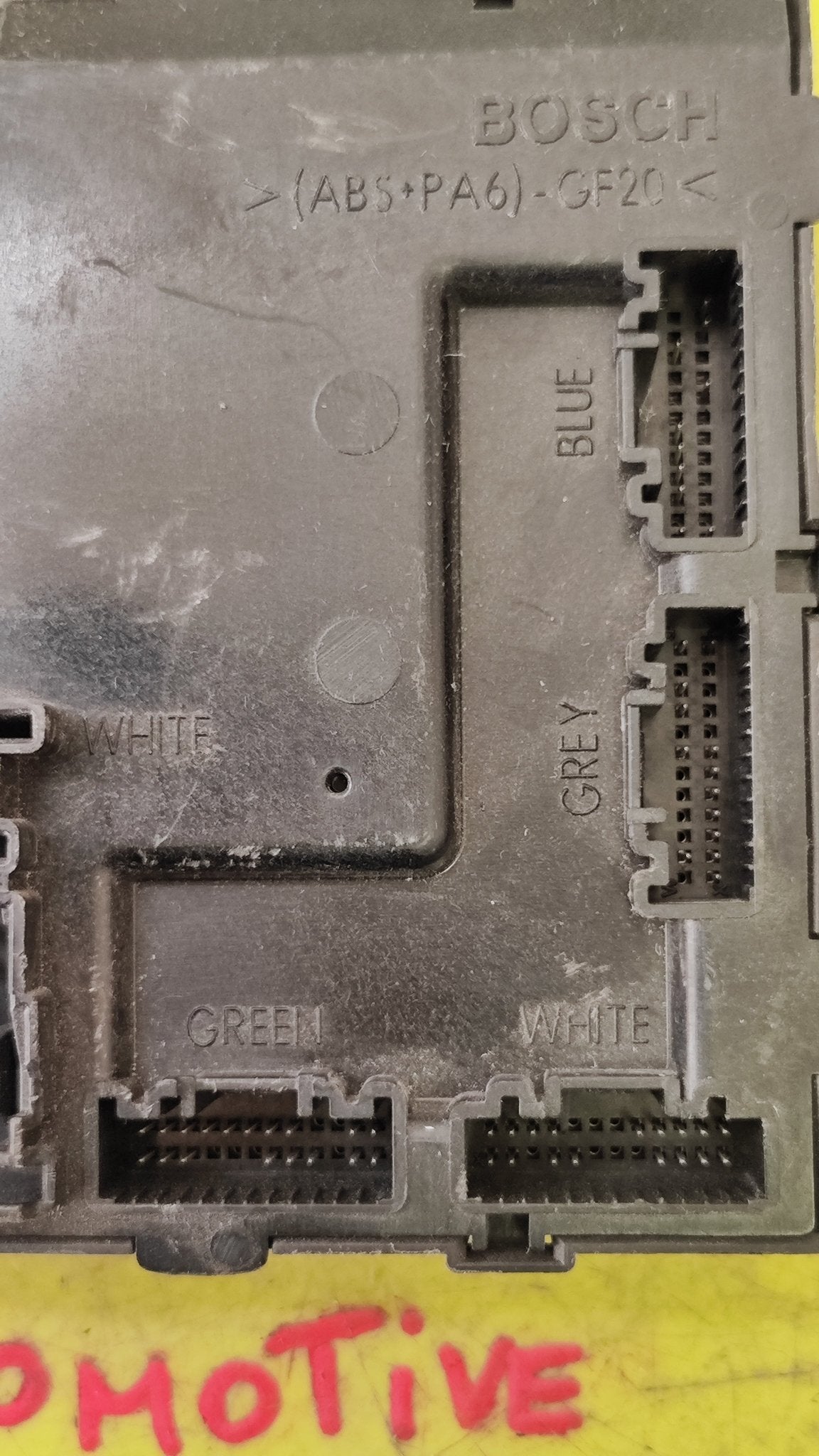 AV1T - 15K600 - CH Centraina Body computer Ford Fiesta VI°serie Restyling - Debiautomotive