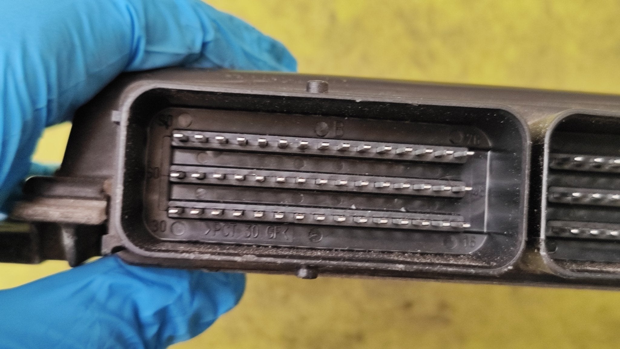Centralina motore Renault Clio 3 1.2 8200162378 S110115000B SIRIUS32N - Debiautomotive