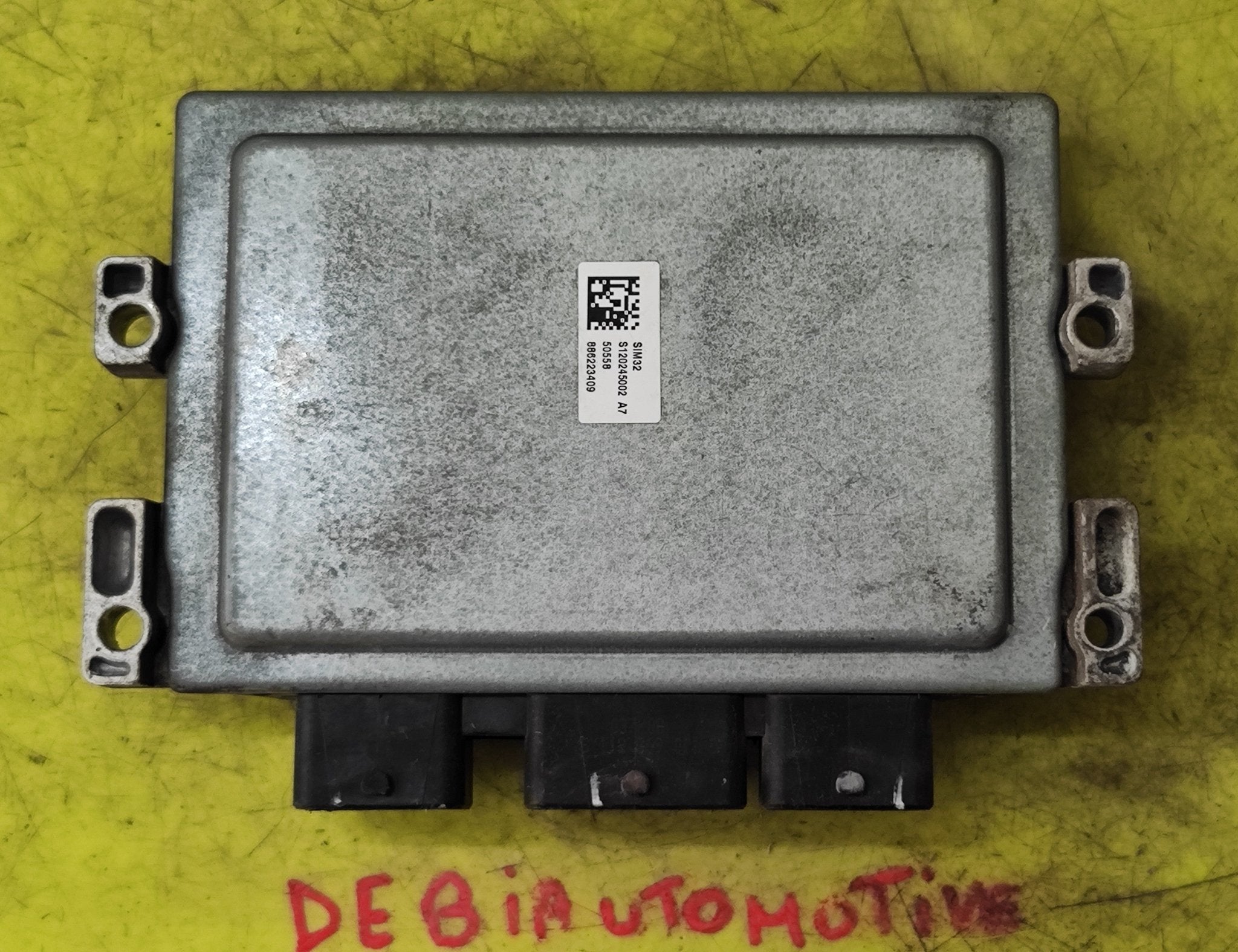 Centralina motore Renault Modus 1.2 8200414422 S120200102B SIM32 - Debiautomotive