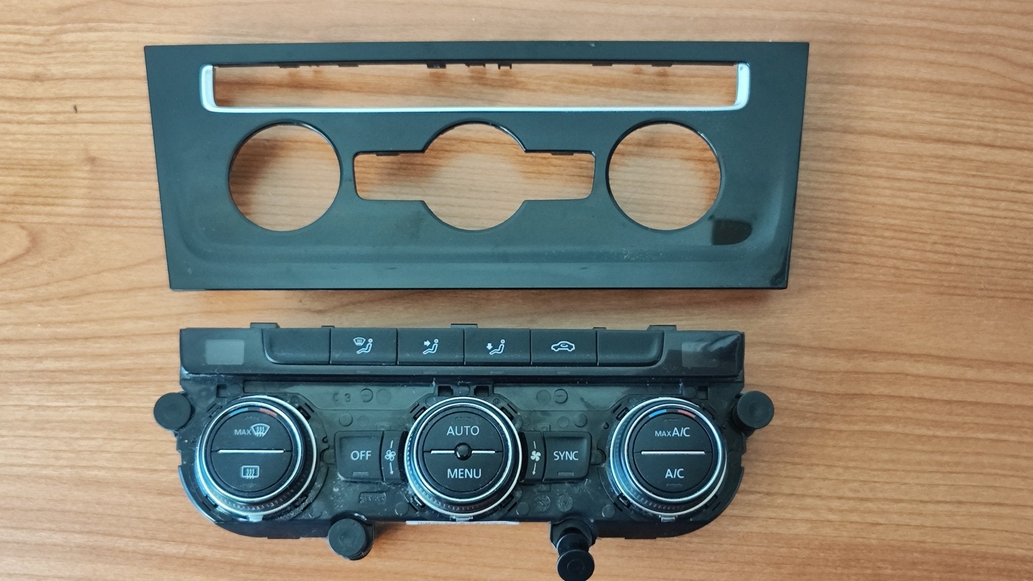 Comando clima Volkswagen Golf VII 5G0907044BK - Debiautomotive