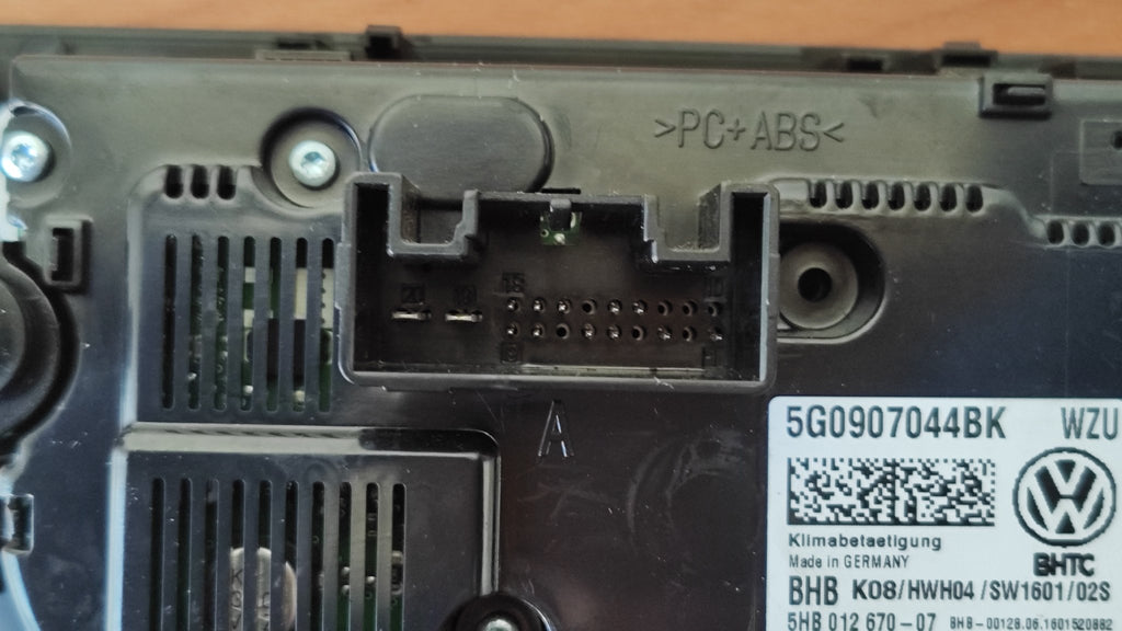 Comando clima Volkswagen Golf VII 5G0907044BK - Debiautomotive