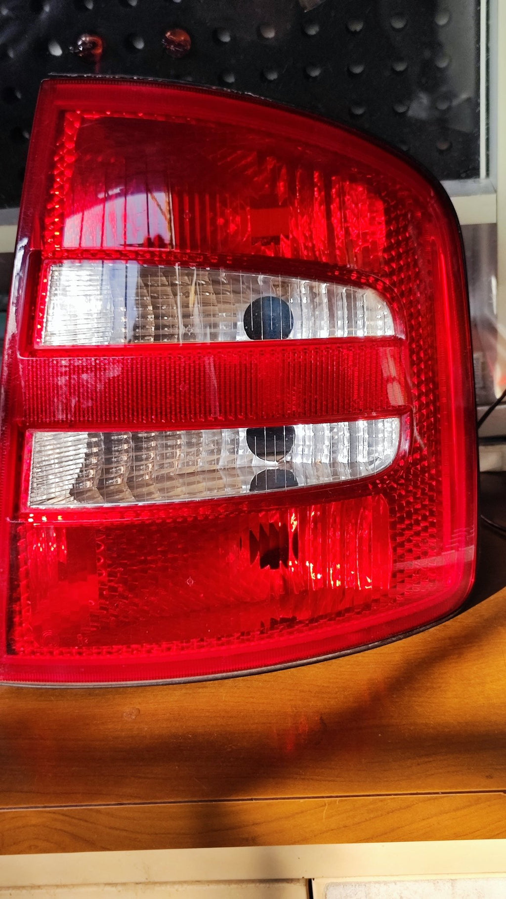 Coppia di fanali posteriori originali Skoda Fabia 99>03 - Debiautomotive