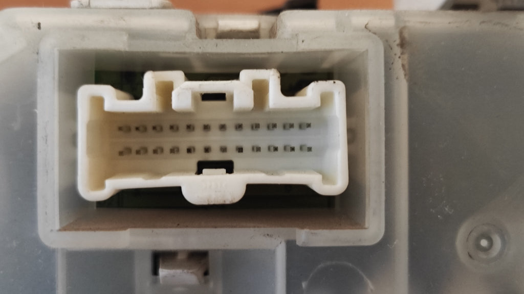 D01J55430K9001 Quadro strumenti Mazda 2 Benzina - Debiautomotive