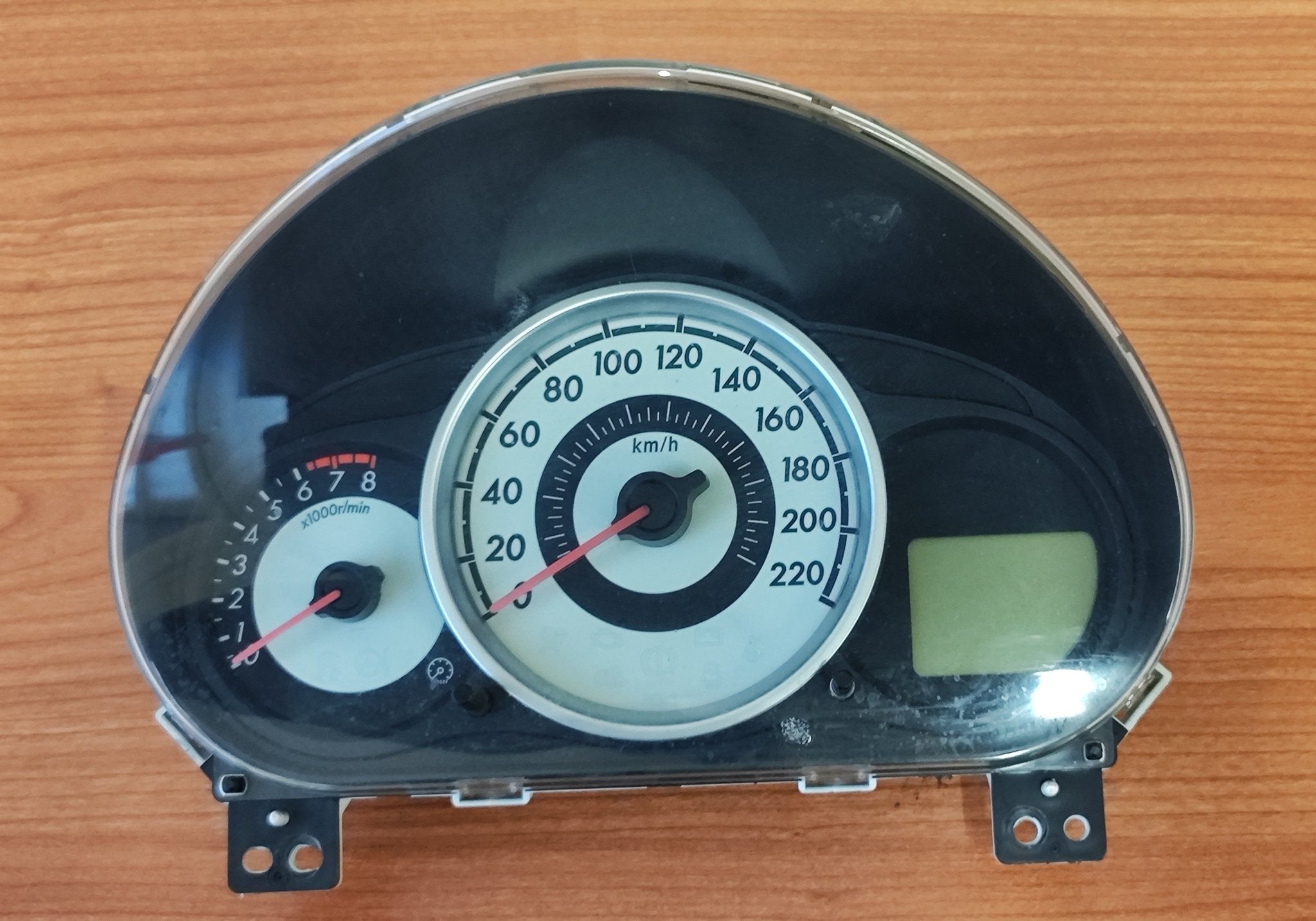 D01J55430K9001 Quadro strumenti Mazda 2 Benzina - Debiautomotive