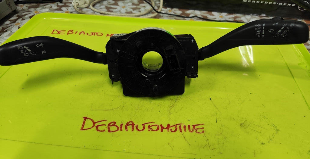 Devio luci Volkswagen Polo Golf 5 6Q0953503EC
