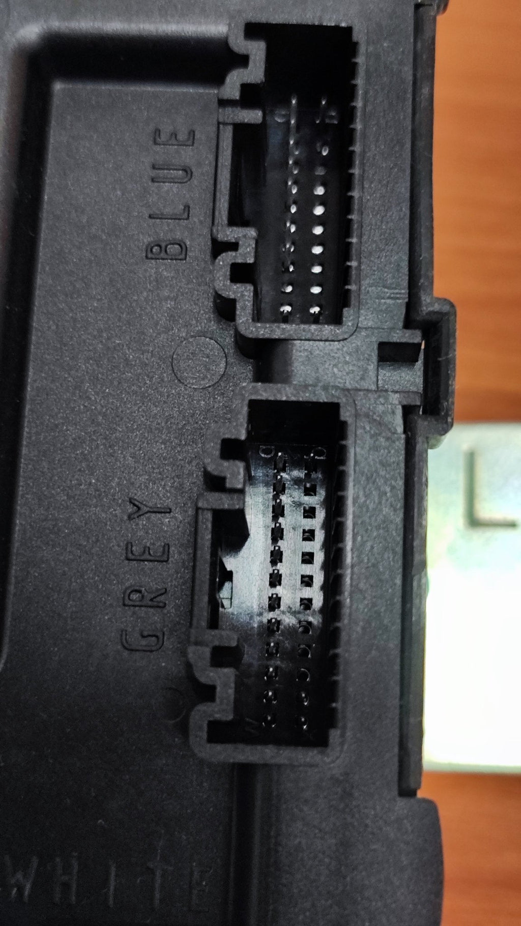 DL40 - 67560 - B 040020055301 Centralina body computer Mazda 2 - Debiautomotive