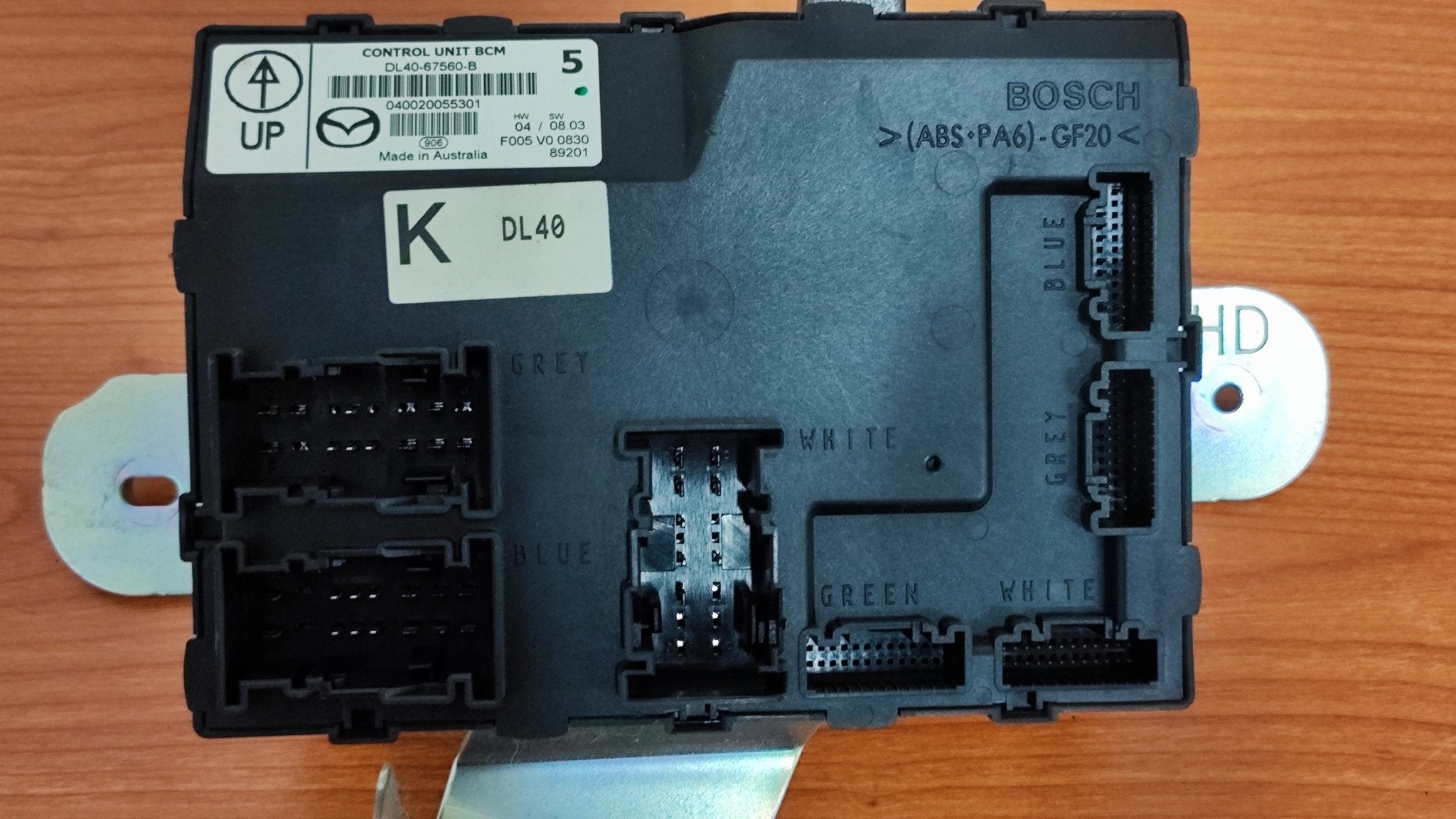 DL40 - 67560 - B 040020055301 Centralina body computer Mazda 2 - Debiautomotive
