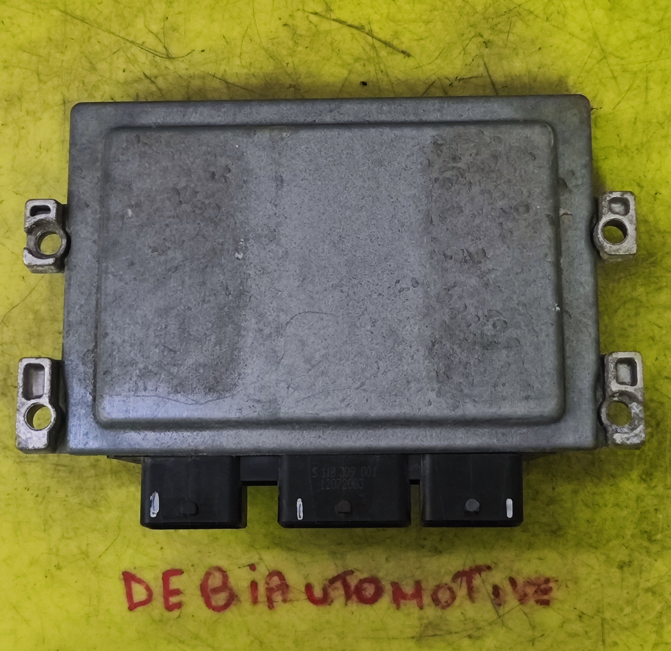 Centralina motore Ford Fiesta 1.2B BV21-12A650-ED S180047034D EMS2102