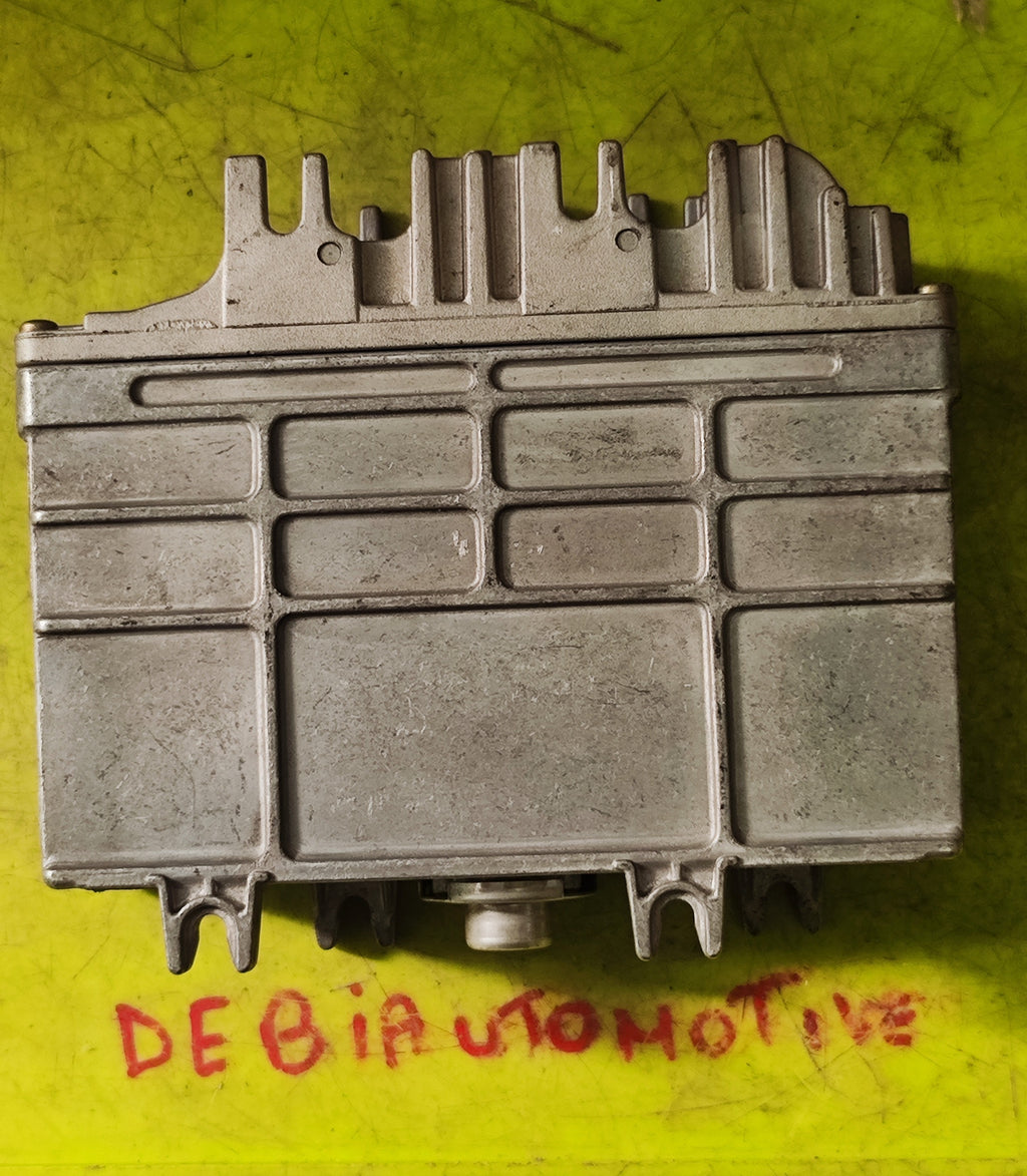 Centralina motore Seat Arosa 1.0B prima serie0261203930 030906027AK  