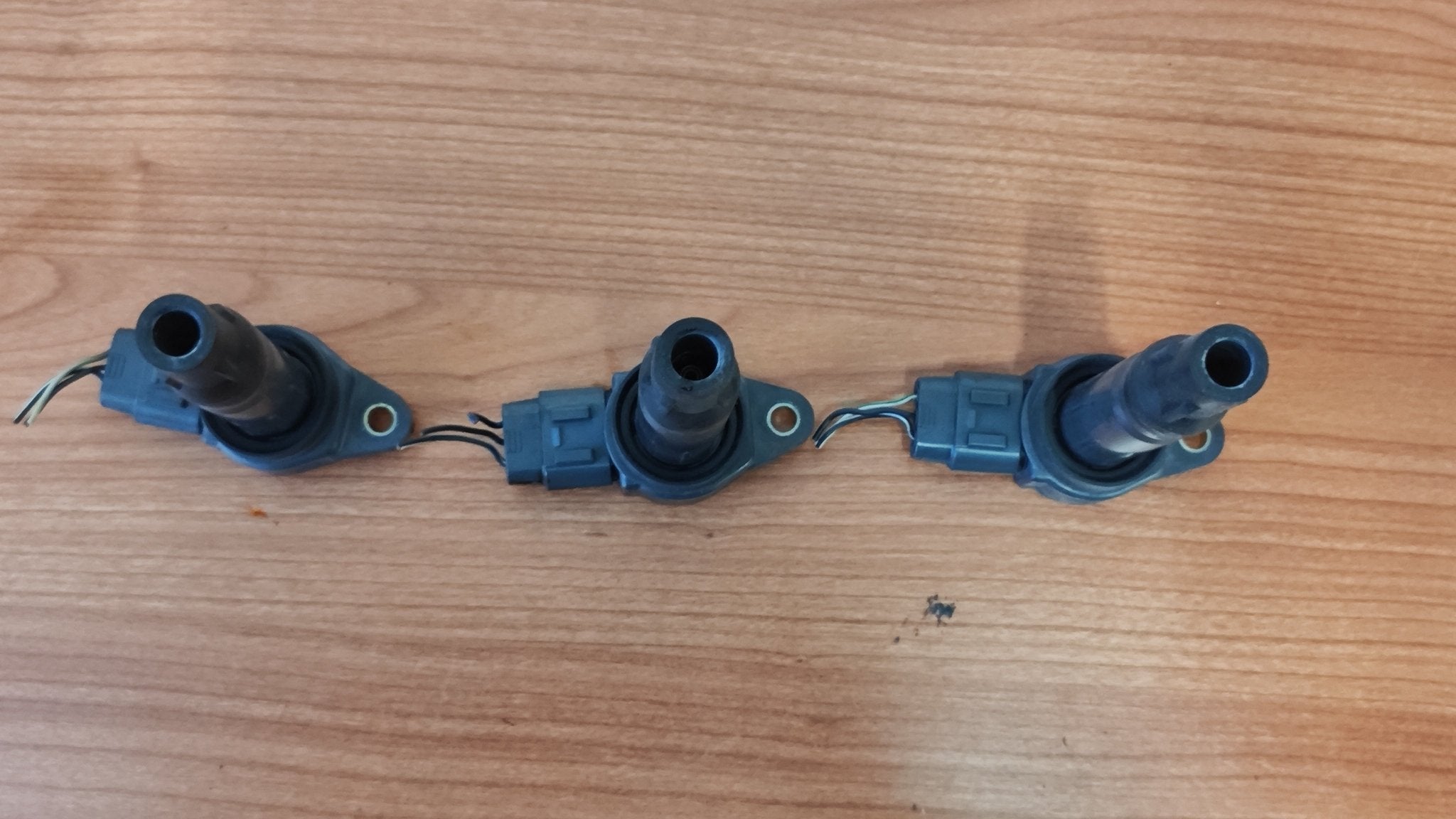 MN195452 - 4808 - 1615/1607 3 bobine di accensione Smart ForFour W454 - Debiautomotive