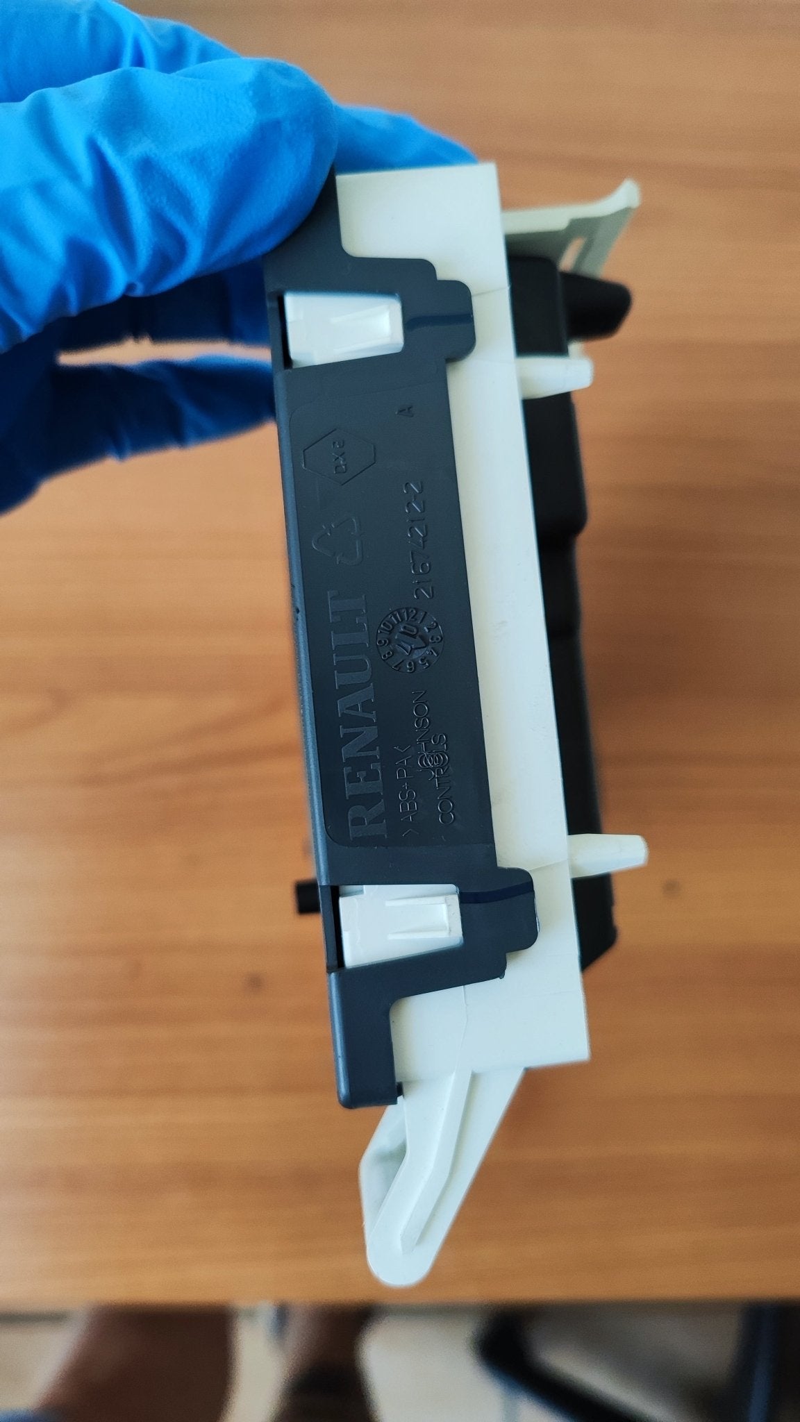 P8200699916 quadro strumenti Renault Modus prima serie - Debiautomotive