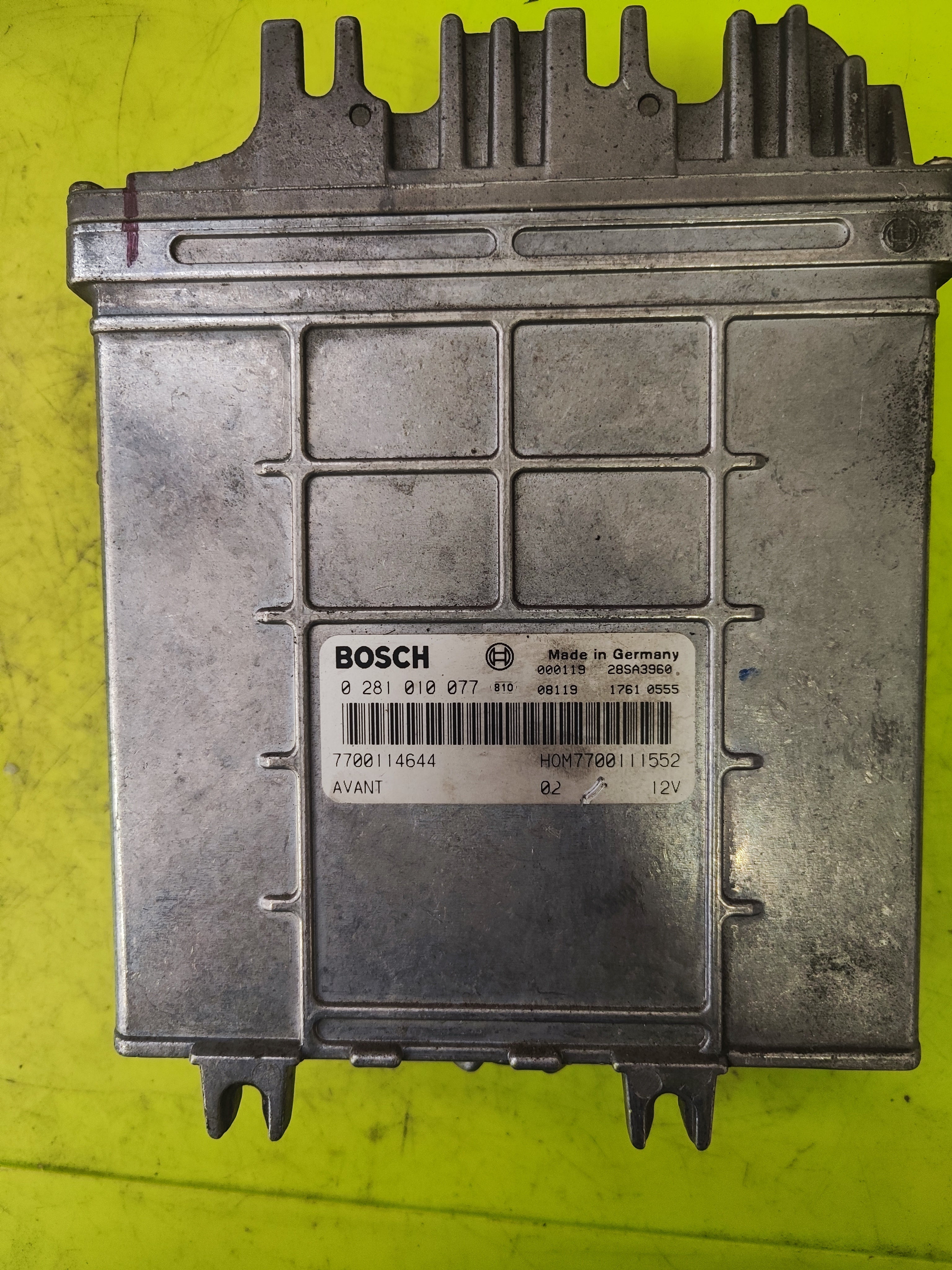 Centralina motore Renault Scenic 1.9DTI 0281010077 hom7700111552