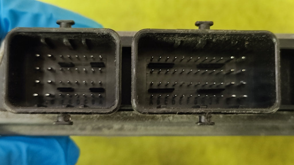 S120200105A 8200522357 Centralina motore SIM32 Renault Clio III 1.2B - Debiautomotive