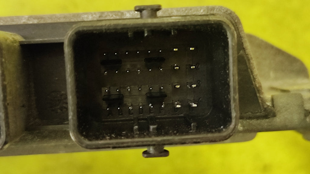 S120200105A 8200522357 Centralina motore SIM32 Renault Clio III 1.2B - Debiautomotive