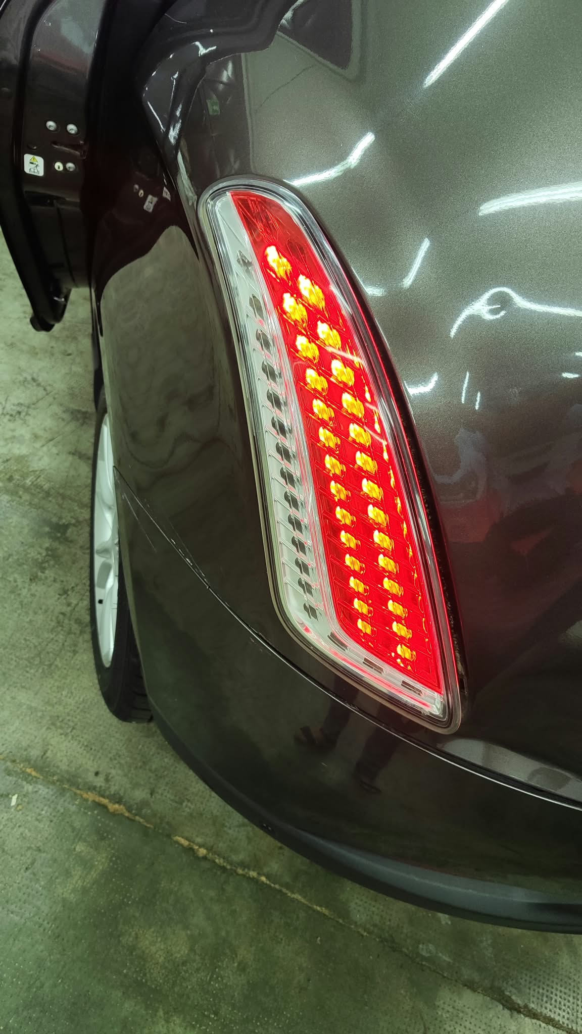 Coppia di fanali posteriori Led  Lancia Delta 51808846 51808847