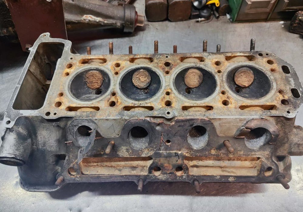 Testata Motore Alfa Romeo GT 1.3 con 1 albero a camme - Debiautomotive