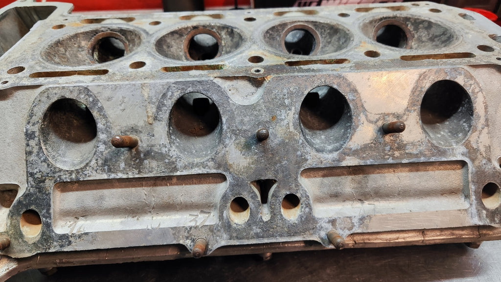 Testata motore nuda Alfa Romeo 1750 serie 2 Nord - Debiautomotive