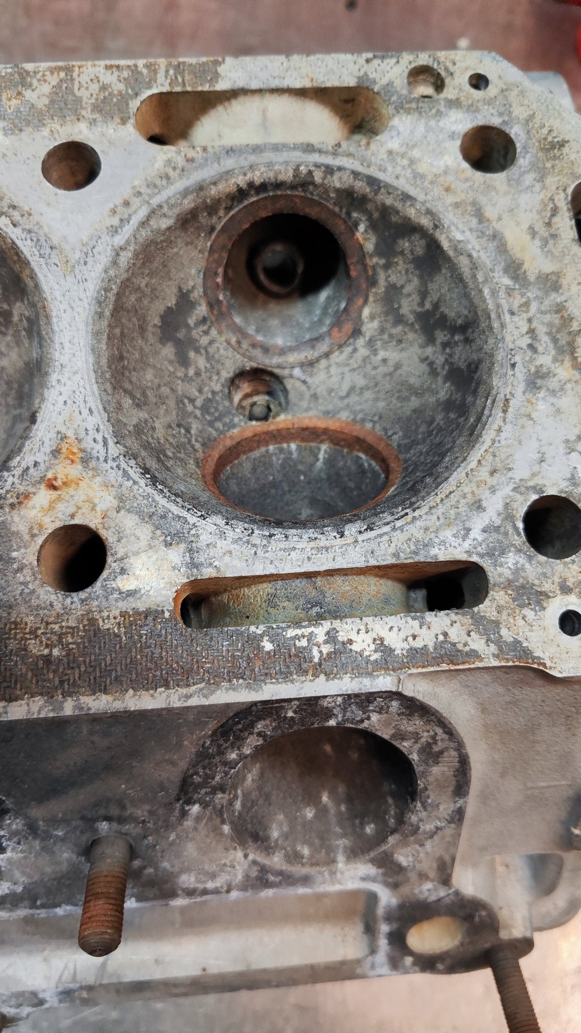 Testata motore nuda Alfa Romeo 1750 serie 2 Nord - Debiautomotive