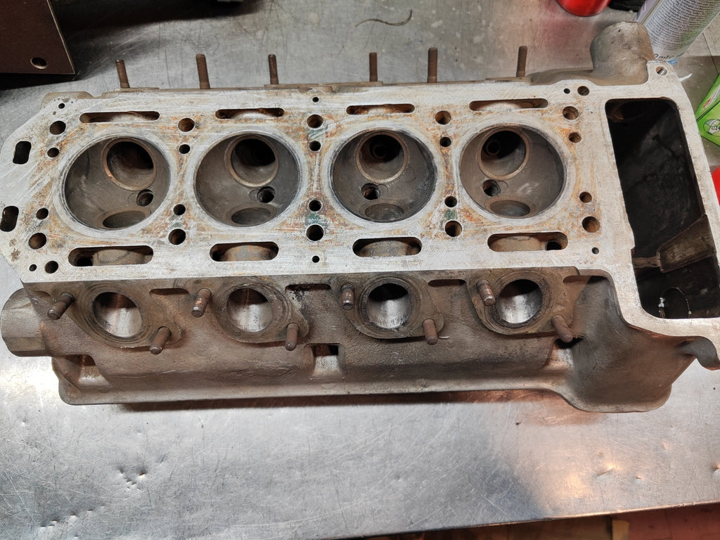 Testata NUDA Alfa Romeo GT 1.3 - Debiautomotive